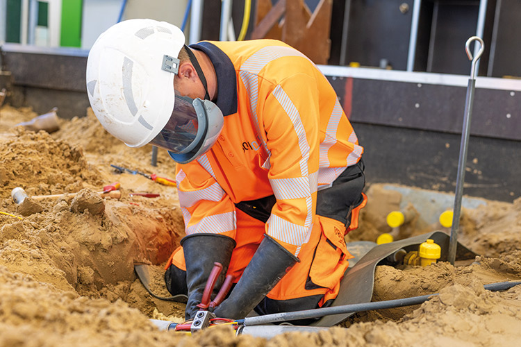 leerling BBL-opleiding laagspanningsdistributie